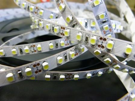 LED pásek 1cm, SMD3528, 120xLED/m, 9,6W/m, vnitřní IP22, 12V studená bílá