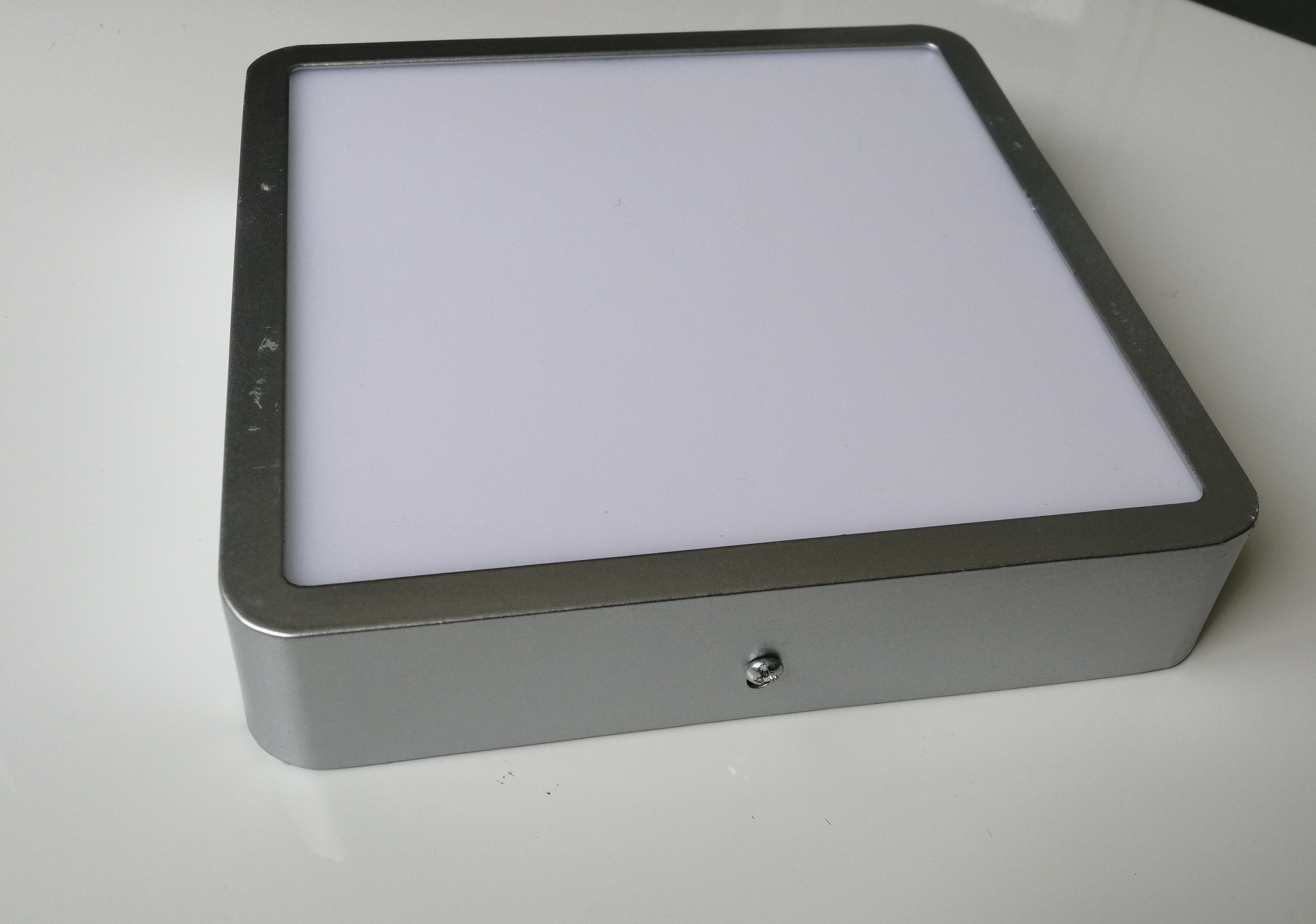 Stříbrný LED panel přisazený čtverec 24W, 230V, IP20, neutrální bílá