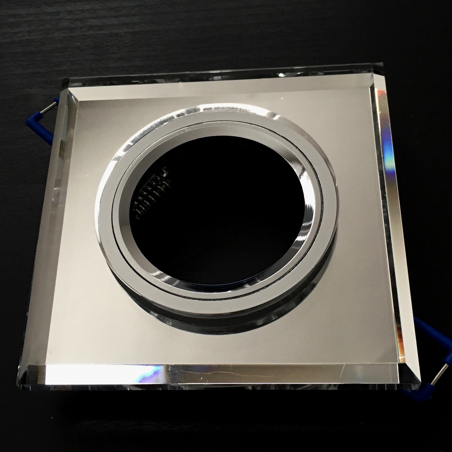 ILLUMAXX LED bodovka skleněná pevná čtvercová, barva bílá, pro montáž pr. 65 mm