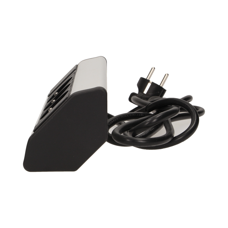 Rohová elektrická zásuvka 3x230V + 2xUSB stříbrná/černá s kabelem 1,5m