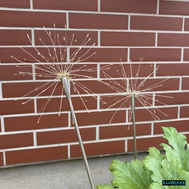ILLUMAXX Svítidlo venkovní solární SOLAR TUFT se soumrakovým čidlem, výška 84cm