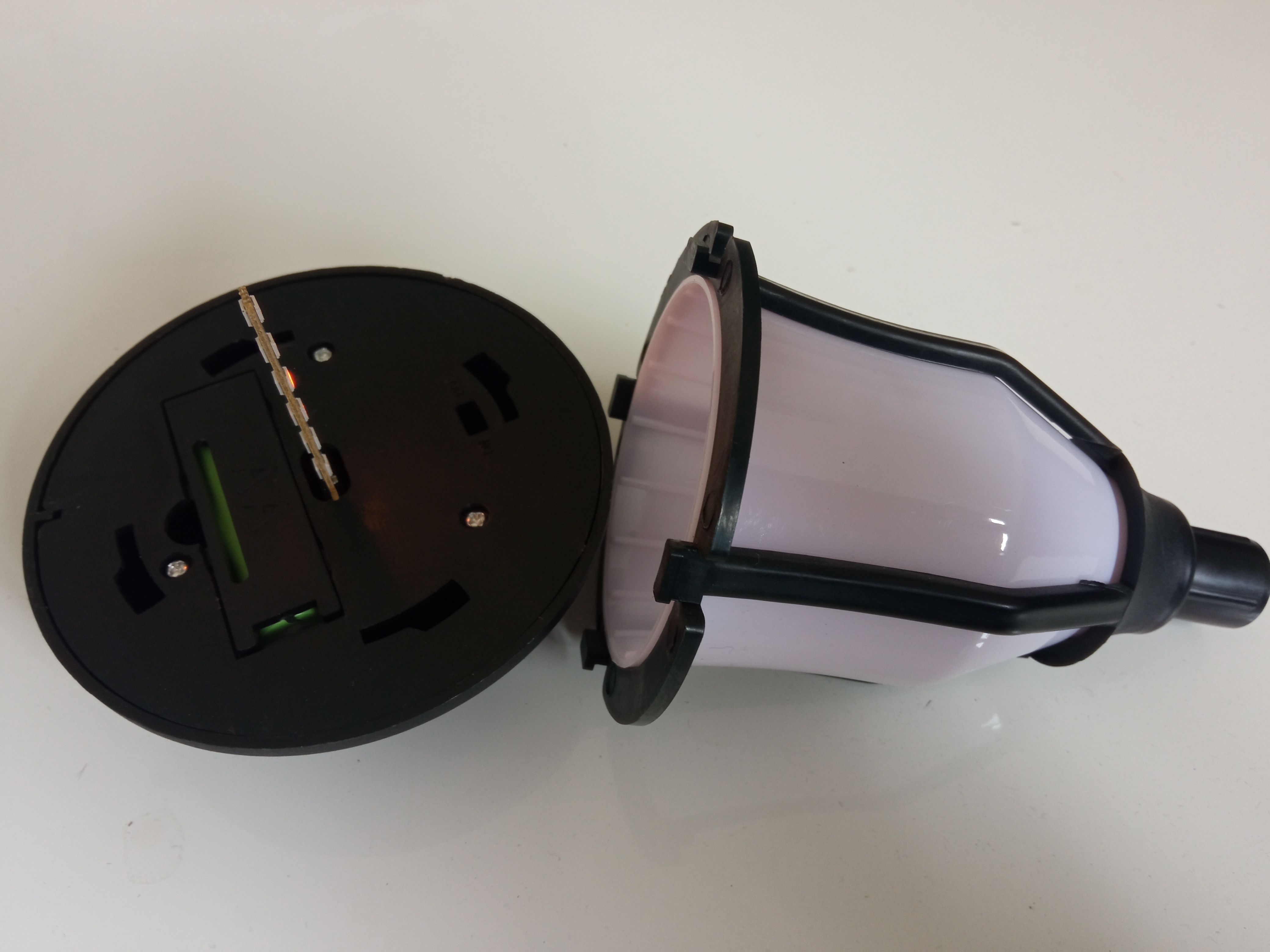 Svítidlo venkovní solární SOLAR TORCH se soumrakovým čidlem